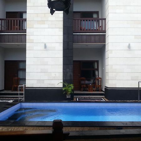 New Asta Graha Guesthouse Jimbaran Dış mekan fotoğraf