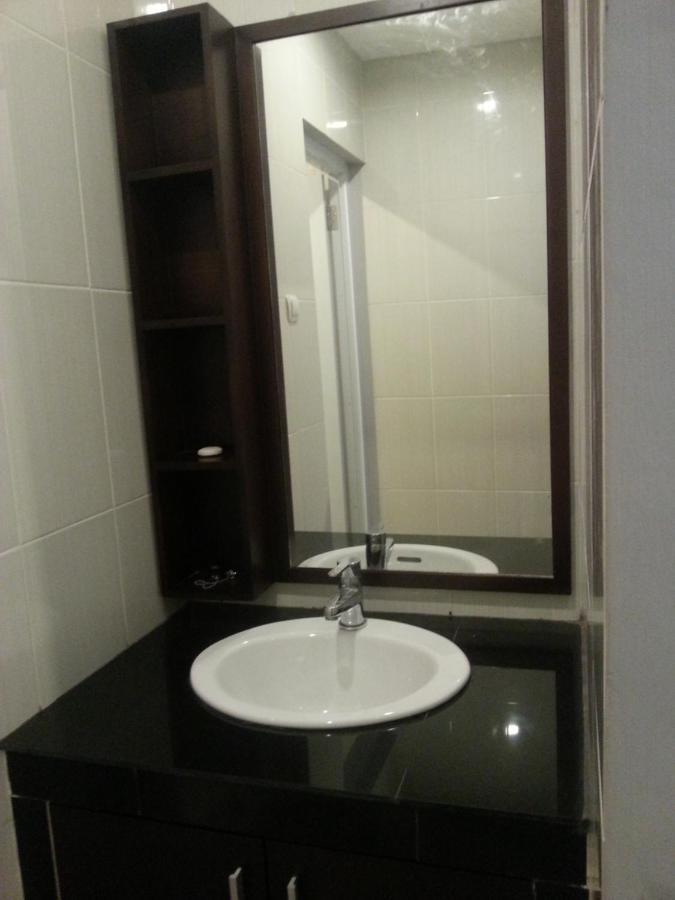 New Asta Graha Guesthouse Jimbaran Dış mekan fotoğraf